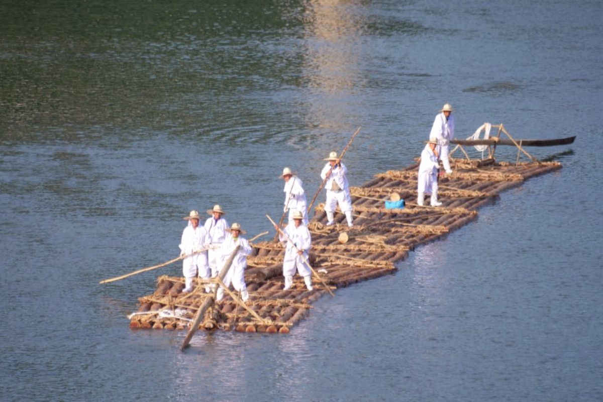 Donggang Raft Festival